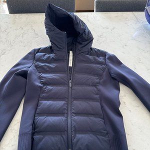 Lightweight lululemon jacket